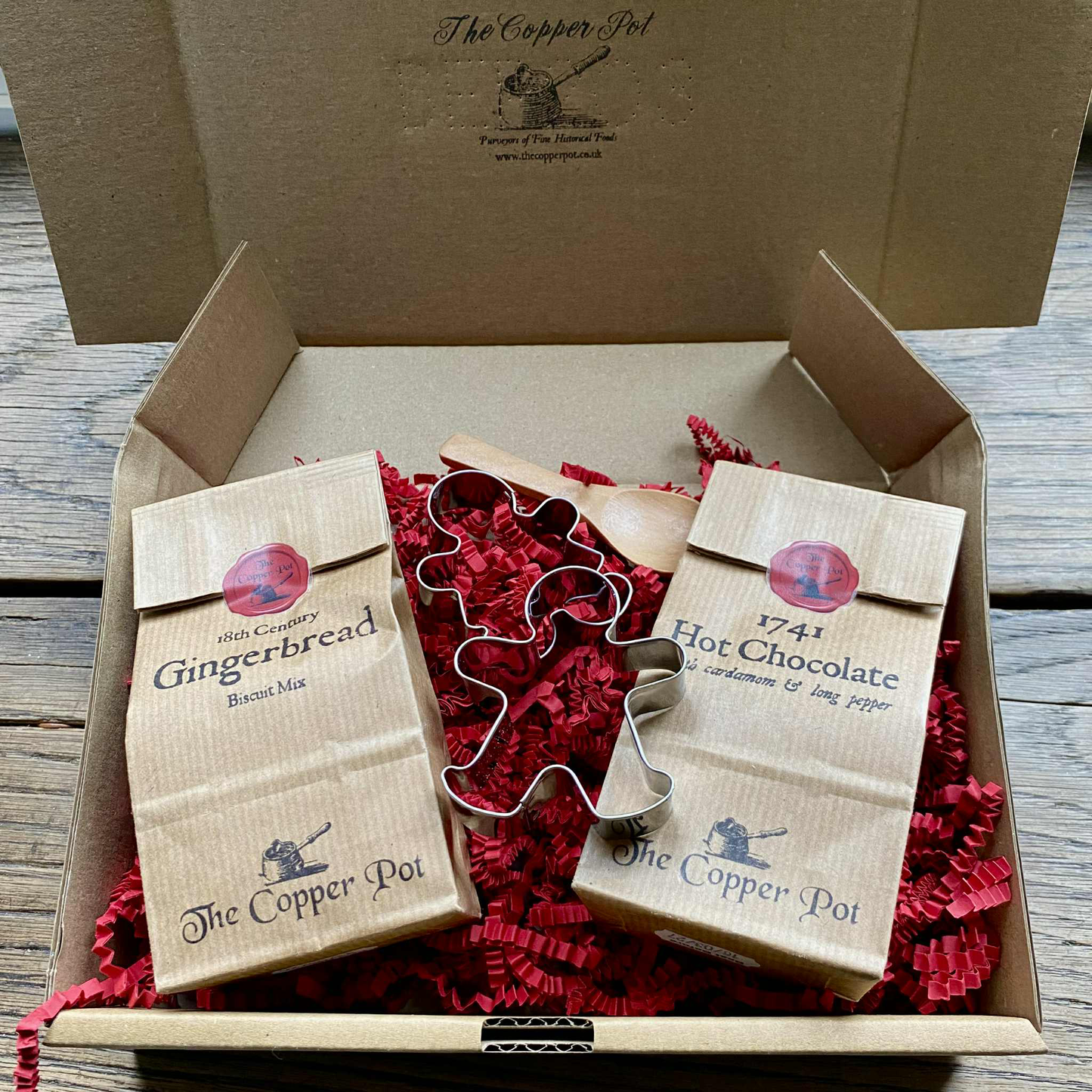 Hot Chocolate & Gingerbread Set